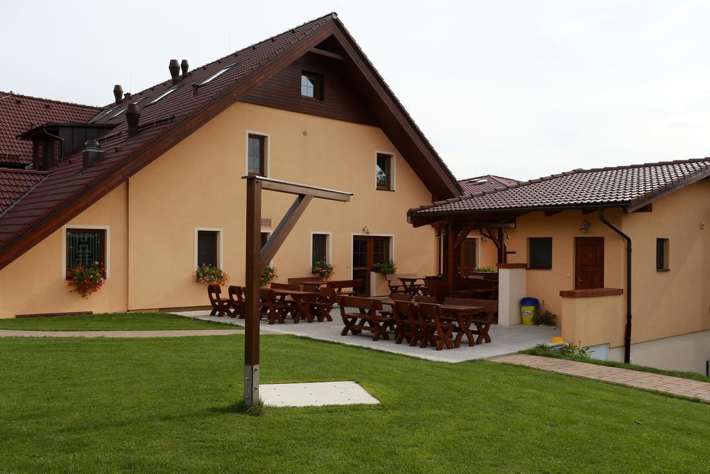 Wellness Penzion Pod Rozhlednou Kostelec nad Orlici Экстерьер фото